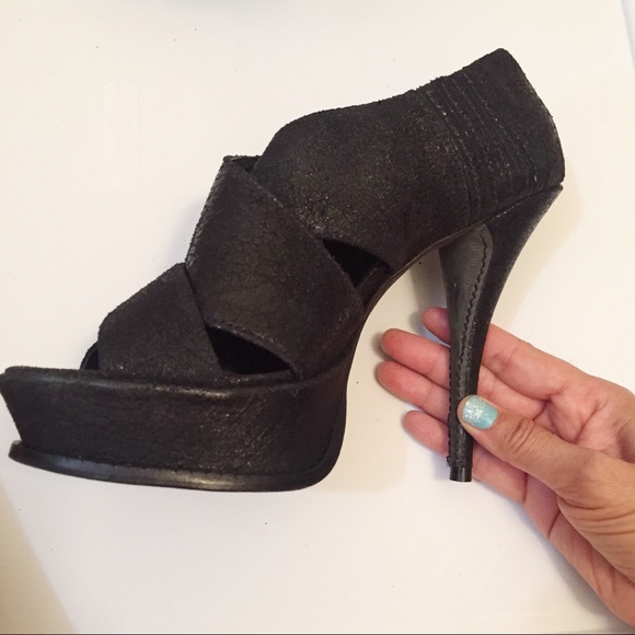 Elizabeth and James Shoes - Elizabeth and James E-Milla Platform Heels 8.5 Bl